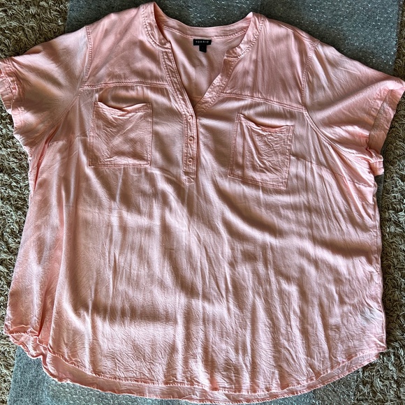 Torrid Women's Short sleeve Blouse with front pockets size 5X - Picture 1 of 5